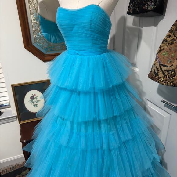 NWOT Ashley Lauren Turquoise Blue Tiered Tulle Strapless Ballgown Prom Dress 6/S - Picture 4 of 8